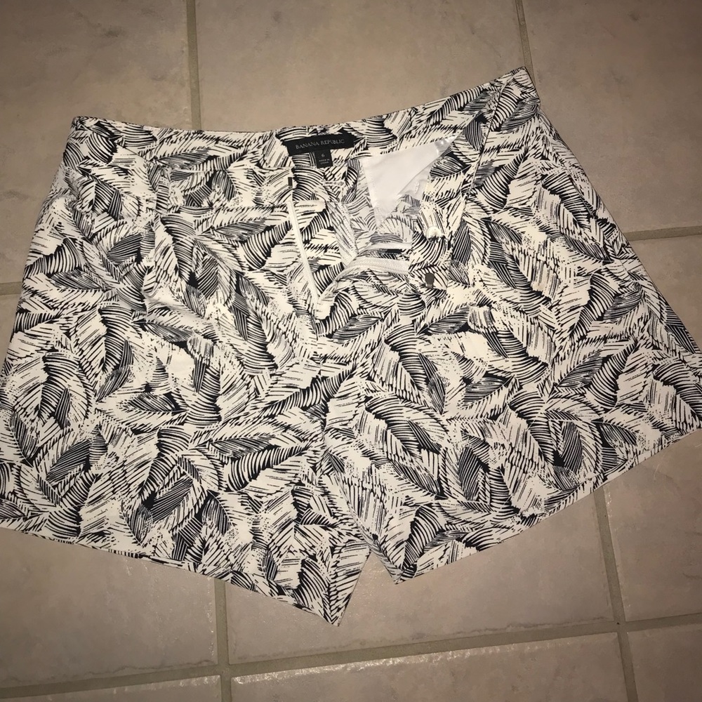 Cute dress shorts!